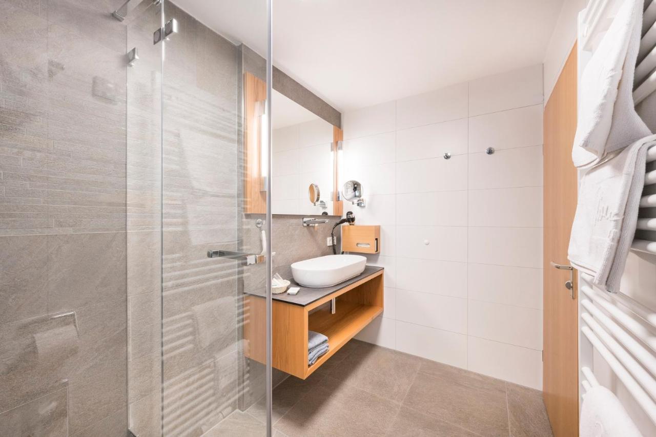 Appartementhotel Roehrenbach اممنستاد ام بودينسي المظهر الخارجي الصورة