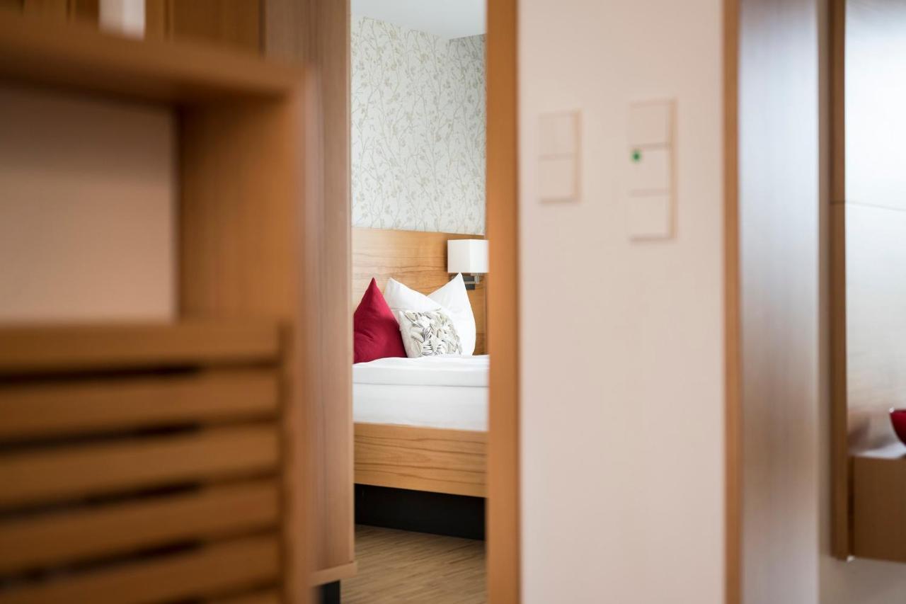 Appartementhotel Roehrenbach اممنستاد ام بودينسي المظهر الخارجي الصورة