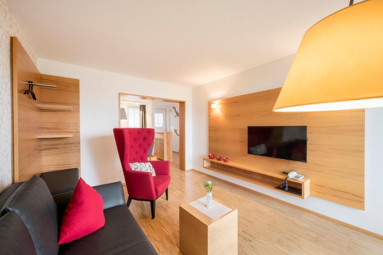 Appartementhotel Roehrenbach اممنستاد ام بودينسي المظهر الخارجي الصورة