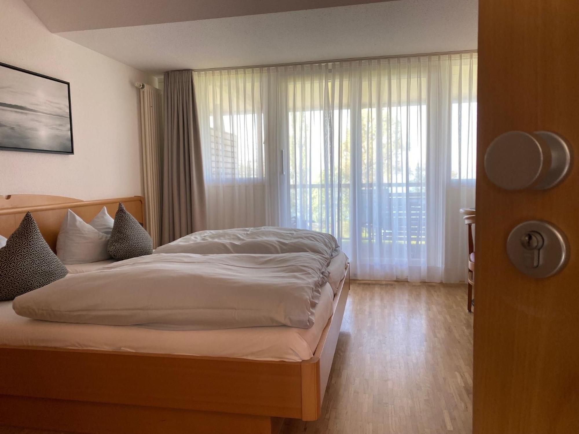 Appartementhotel Roehrenbach اممنستاد ام بودينسي المظهر الخارجي الصورة